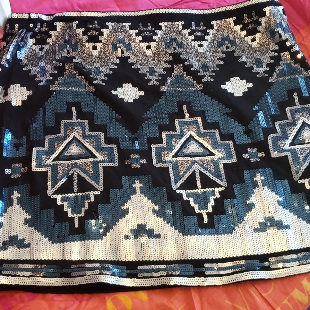 Express Aztec Print Sequin Mini M - image 3